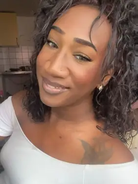 Rencontre trans Le Cheylas : Corinne - photo principale